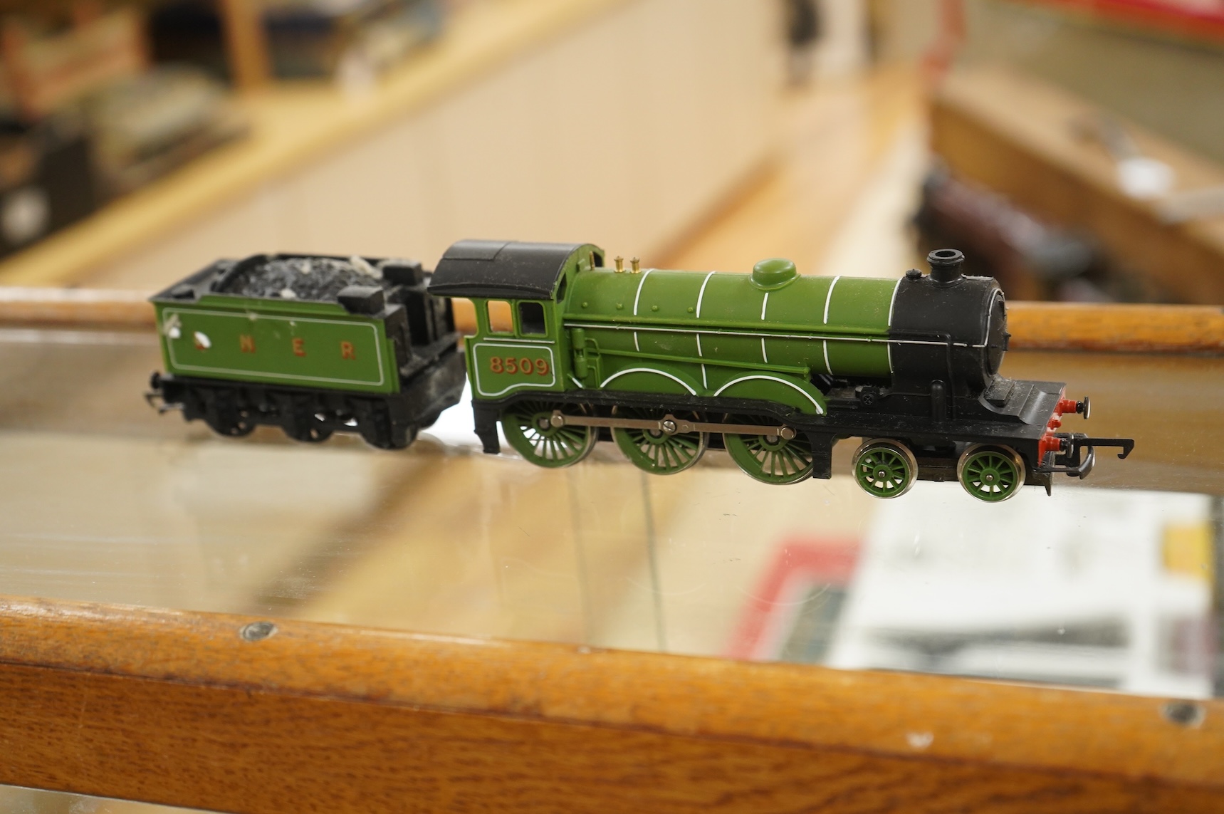 A collection of 00 gauge model railway, including three box train sets by Jouef, Mainline and Hornby, together with a large selection of unconstructed railway related plastic and metal kits and accessories, manufacturers